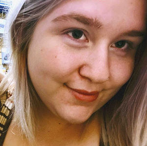 Meet your Posher, Kelli